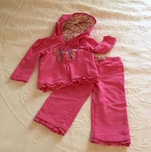 Sweatshirt and pants